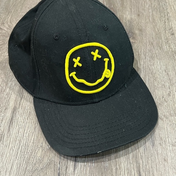 Vintage VTG Genuine Nirvana Large Logo Black Classic Band Hat - Picture 3 of 5